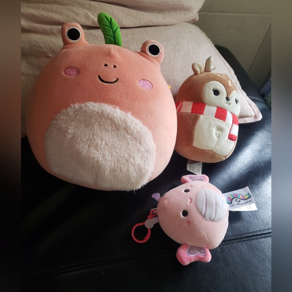 Squishmallows Pink Frog Plush Toy Bundle